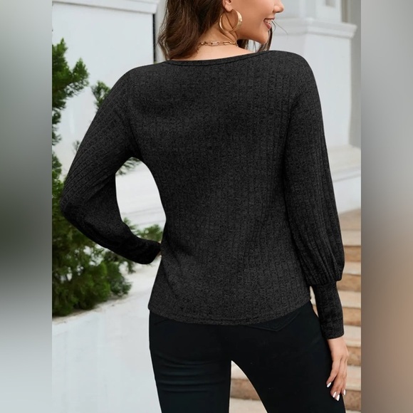 Serene Ribbed Lantern Sleeve Knit Top - Picture 3 of 4